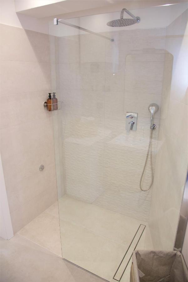 Modern And Cozy Apartments Salt & Pepper In Heart Of Rovinj Ngoại thất bức ảnh