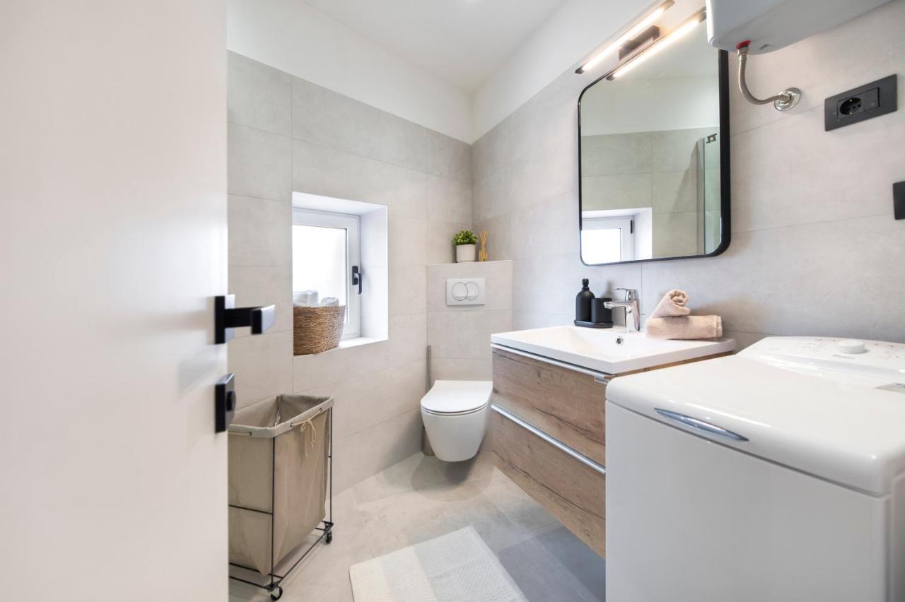 Modern And Cozy Apartments Salt & Pepper In Heart Of Rovinj Ngoại thất bức ảnh